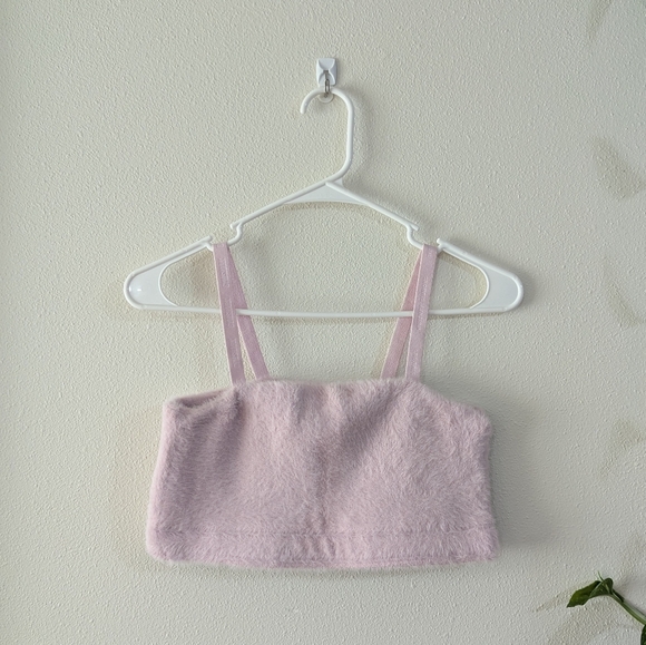 Gymshark x Whitney Simmons Eyelash Fuzzy Bra - Picture 2 of 9